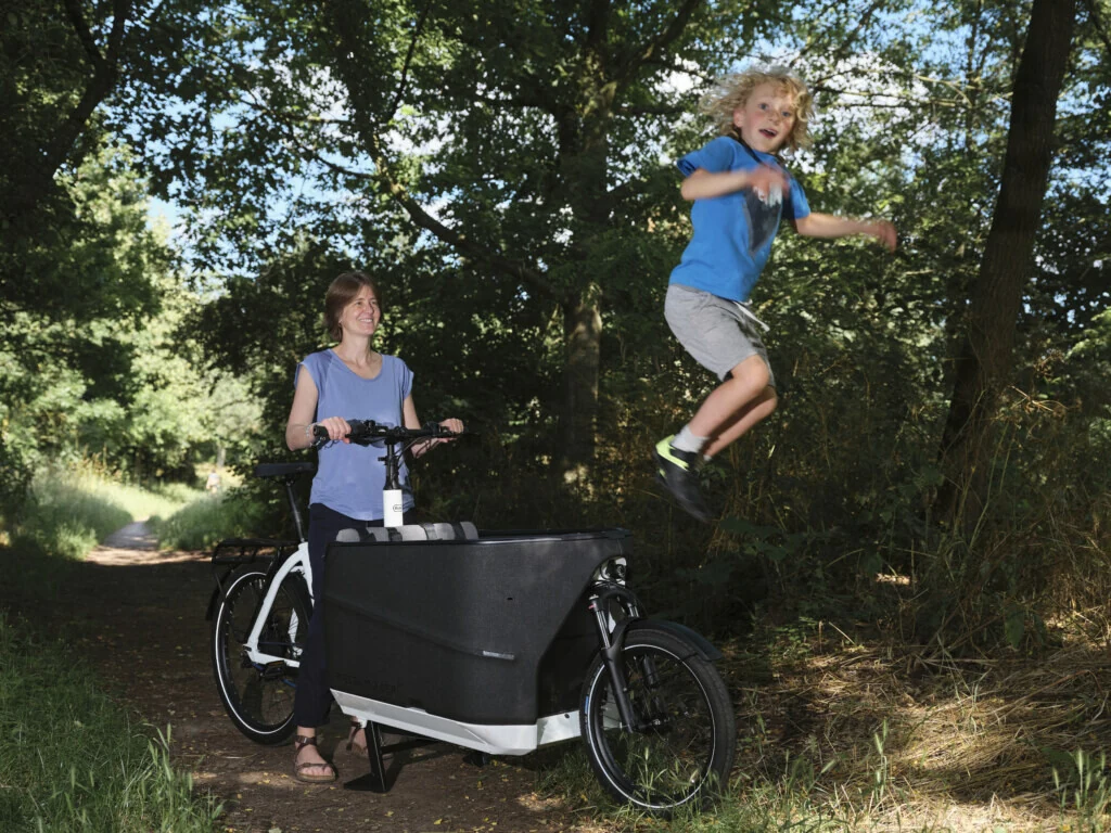 cycliste branches hd adobe rgb pacome Sadek photographe095