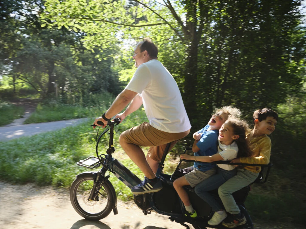 cycliste branches hd adobe rgb pacome Sadek photographe096